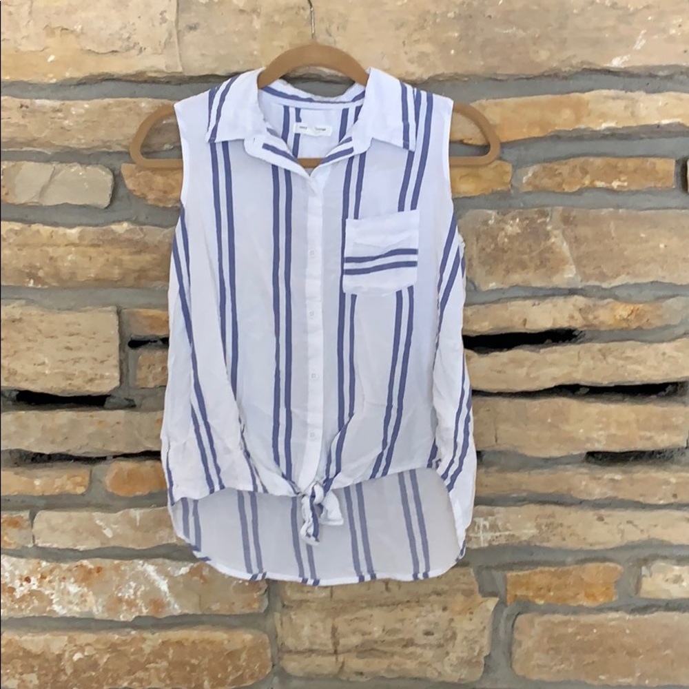 Knotted button down tank
